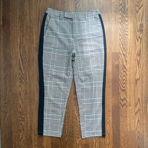 Cute plaid pants with side stripe
